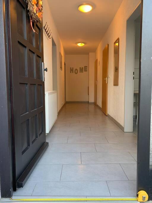 60Qm Zweizimmerwohnung Im Raum Stuttgart Oberriexingen Exterior photo
